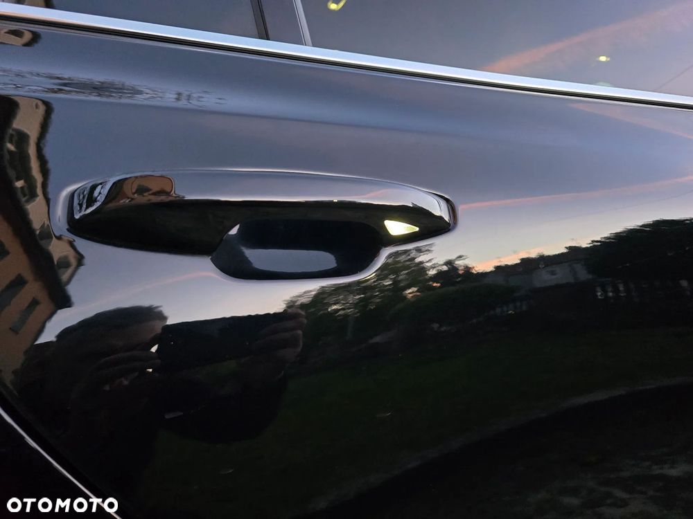 Volvo V60 B4 D Momentum Pro - 25