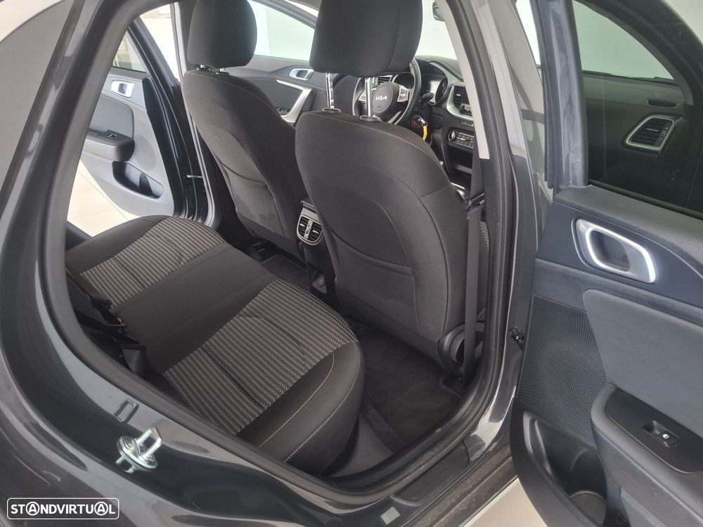 Kia XCeed 1.0 T-GDI Dynamic - 9