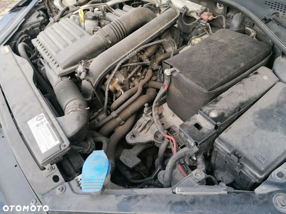 Volkswagen Golf 1.4 TSI BMT Highline - 24