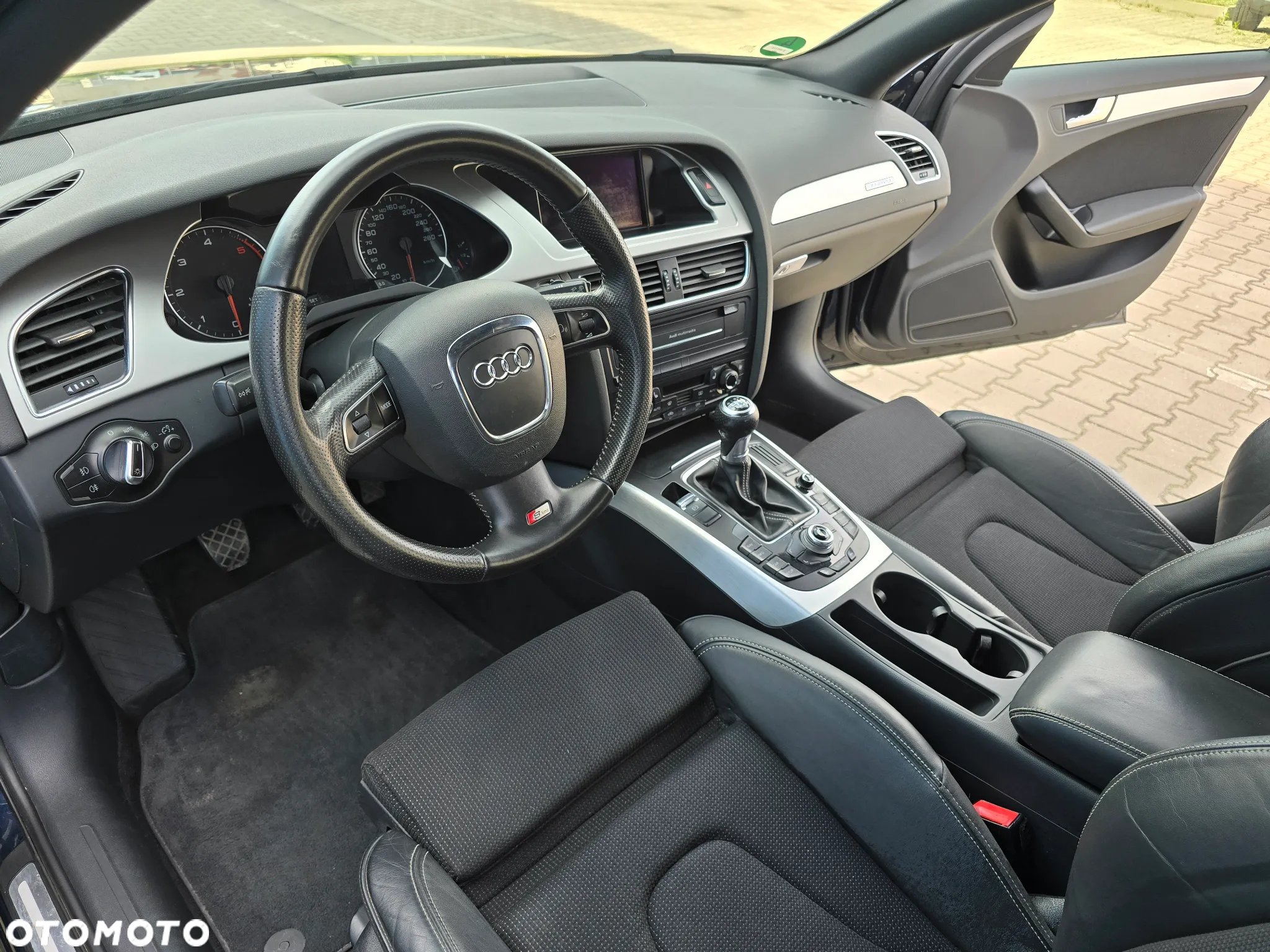 Audi A4 Avant 2.0 TDI DPF quattro S line Sportpaket (plus) - 3