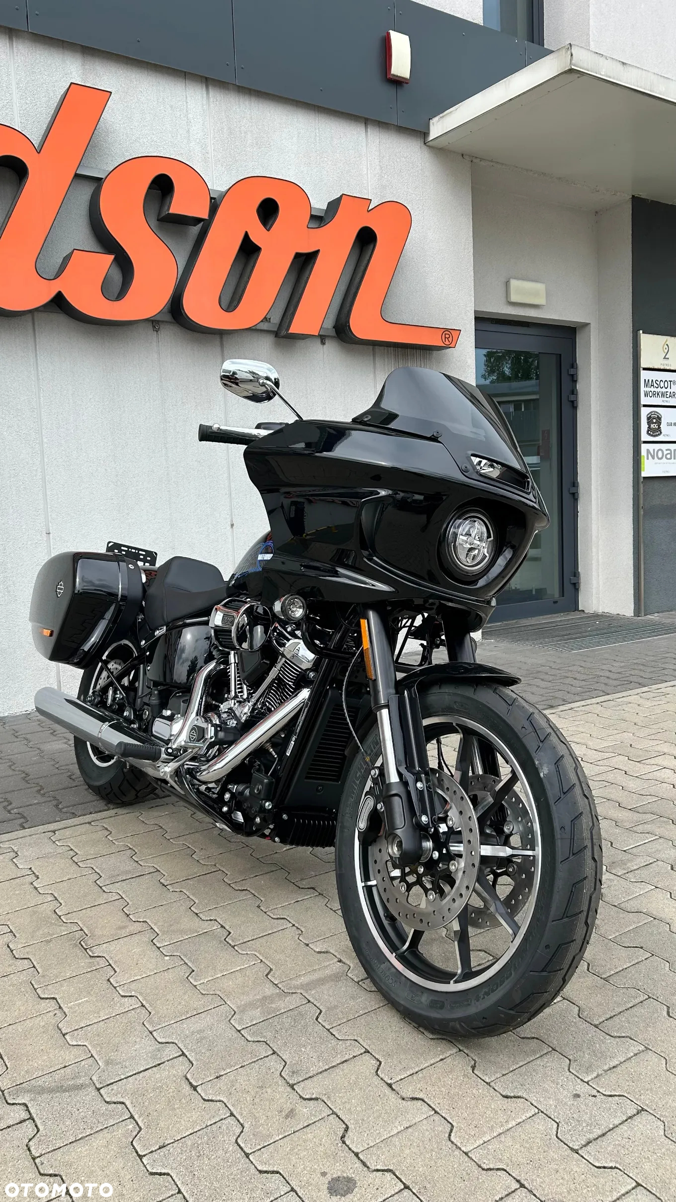 Harley-Davidson Softail Low Rider - 11