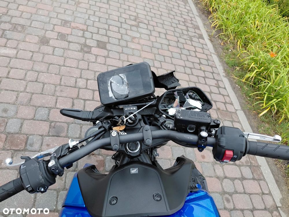 Honda Hornet - 26