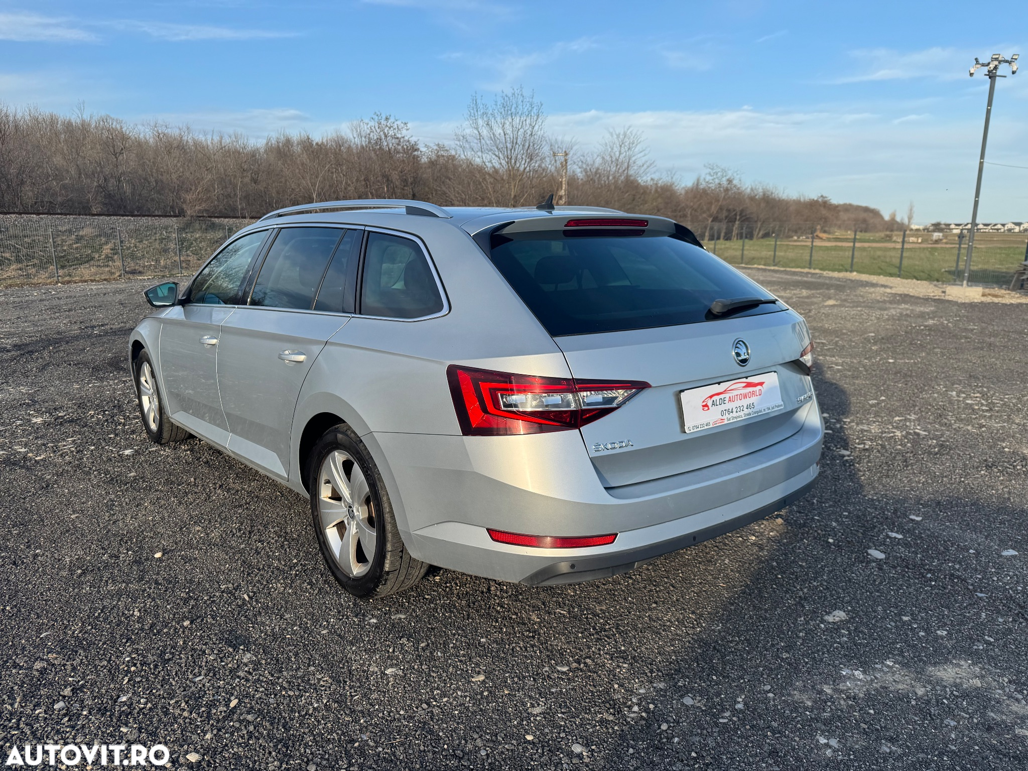 Skoda Superb 2.0 TDI Style - 3
