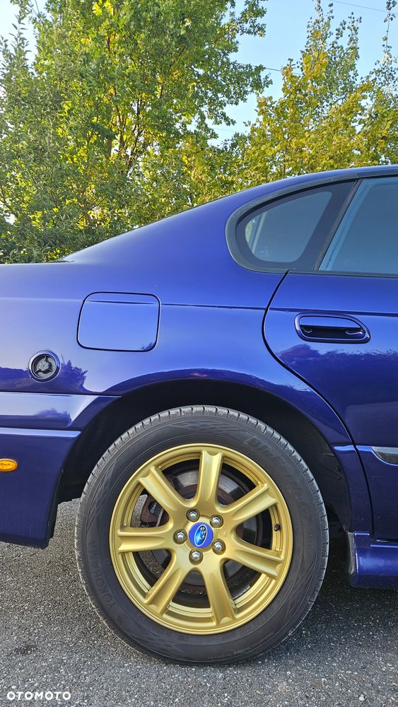 Subaru Legacy - 12