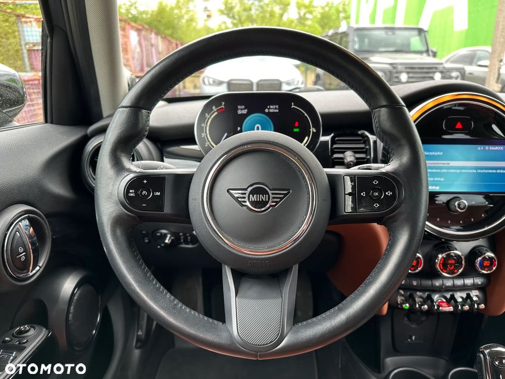 MINI Cooper Classic Trim - 20