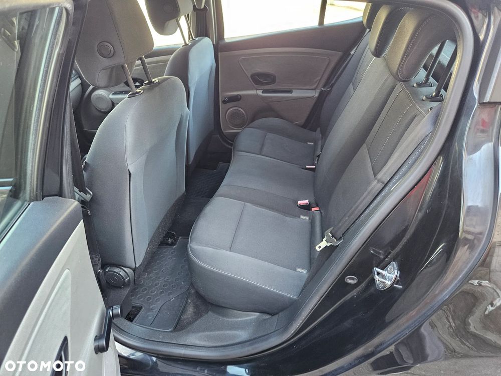 Renault Megane - 11