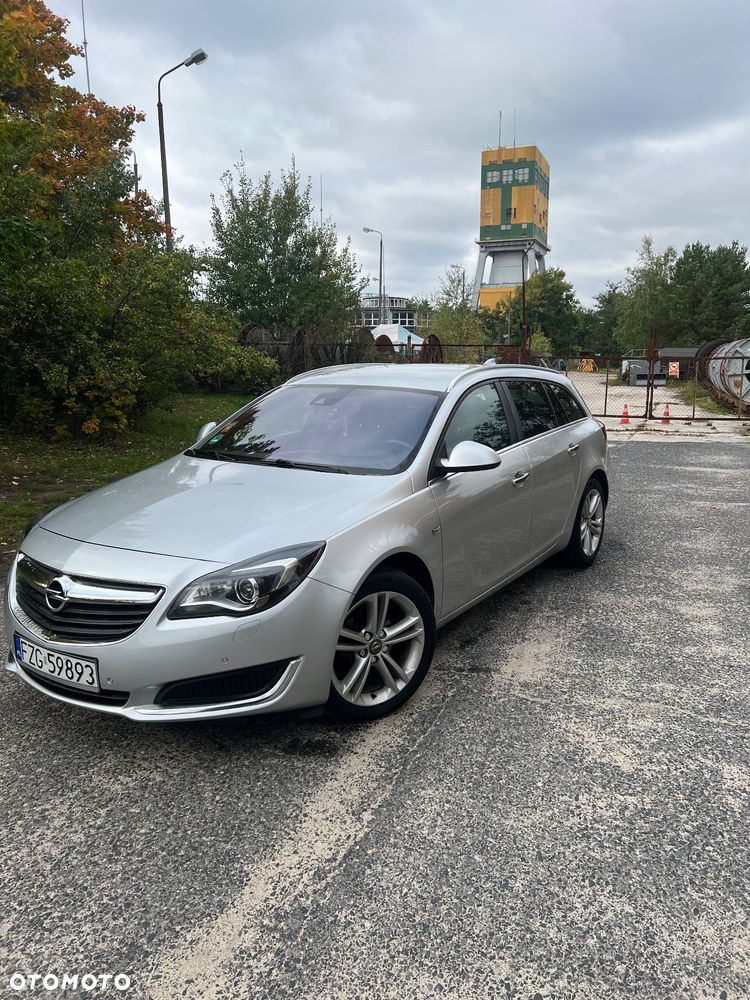 Opel Insignia - 1