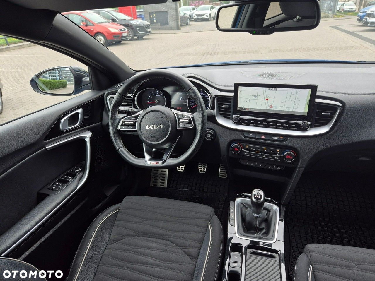 Kia ProCeed - 10