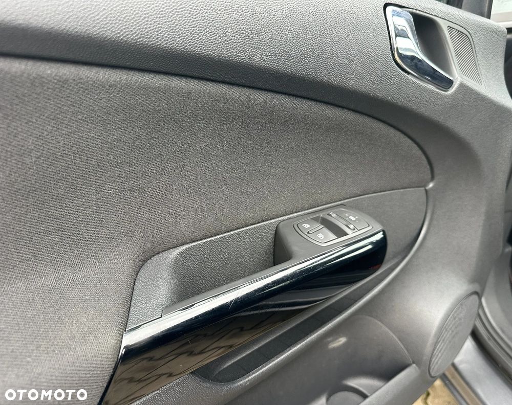 Opel Corsa 1.4 16V Satellite - 13