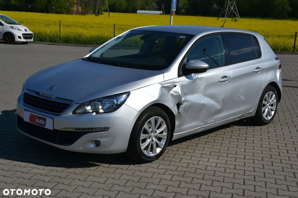 Peugeot 308 - 3