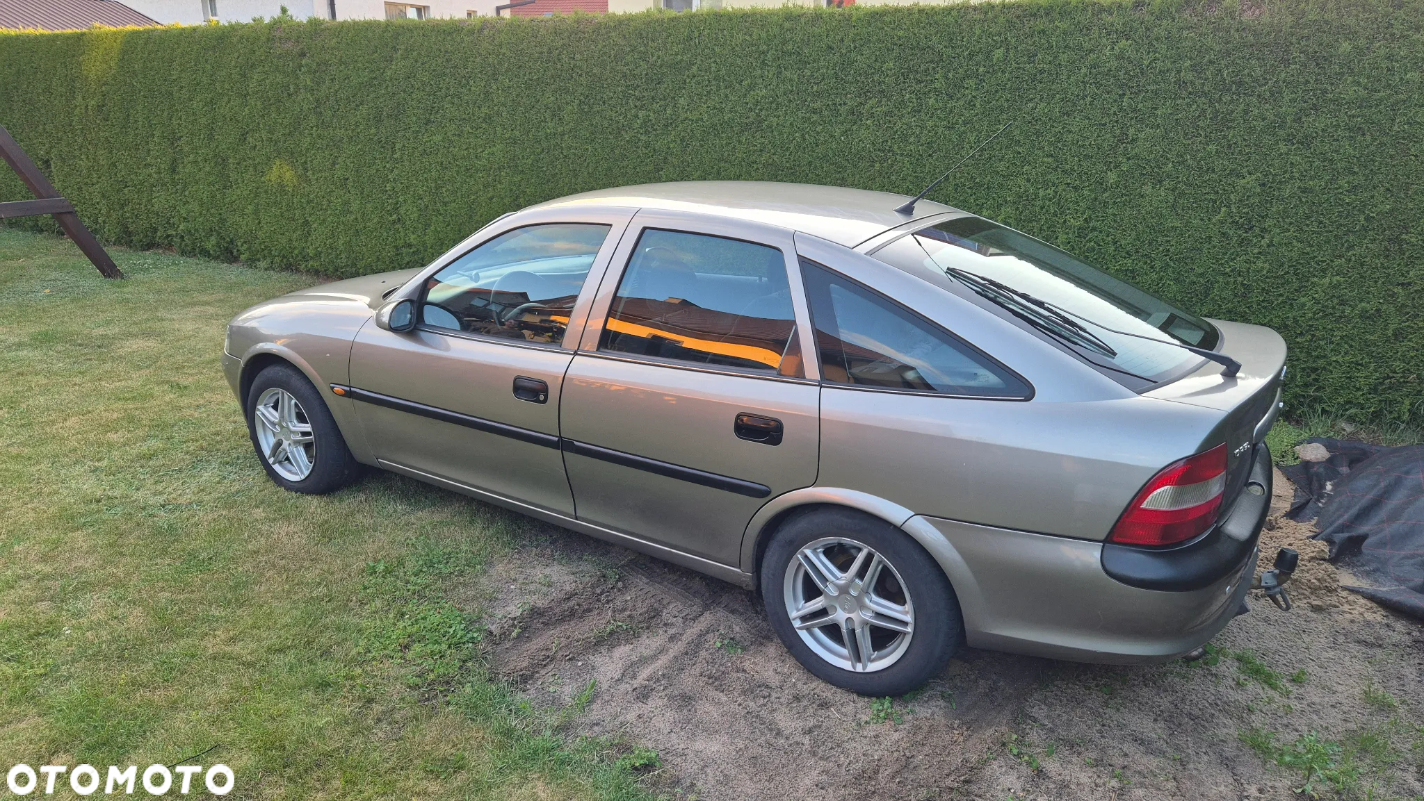 Opel Vectra - 2