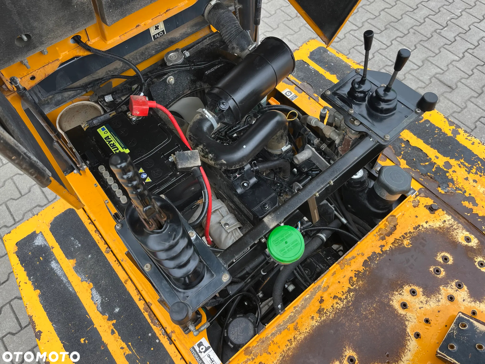 Thwaites Mach 471 2 Tonne Hydrostatic - 18