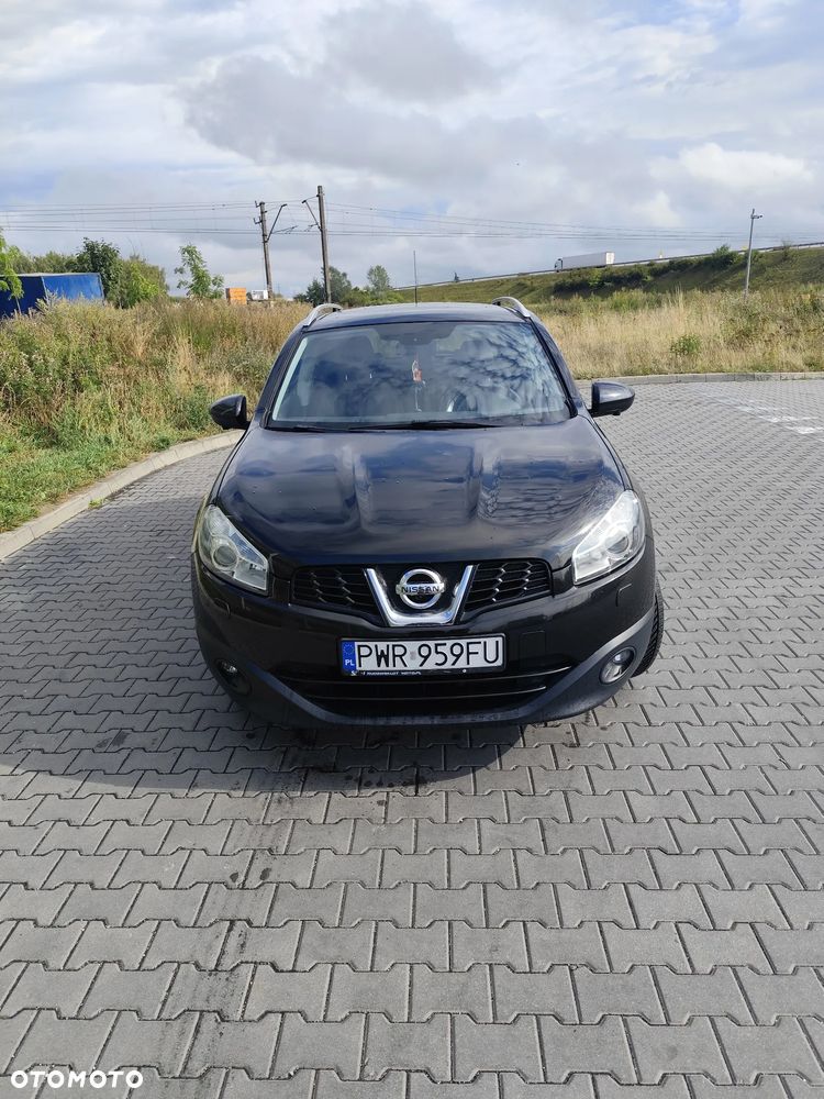 Nissan Qashqai - 2