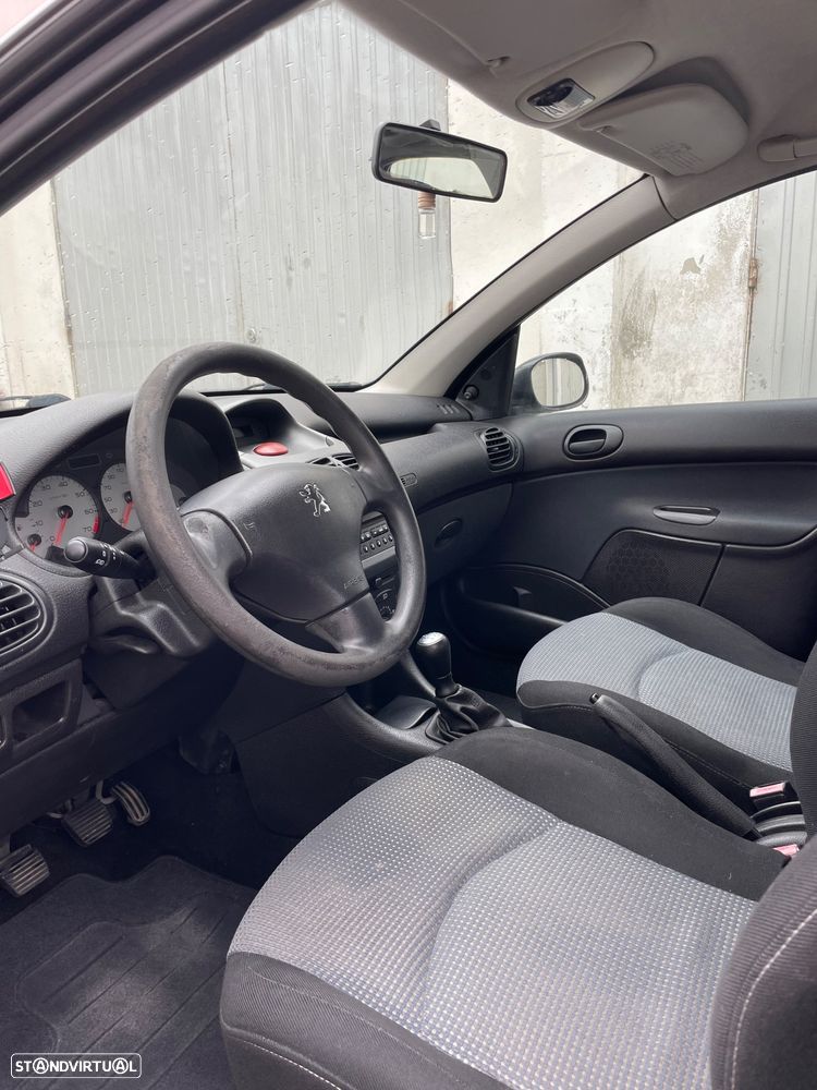 Peugeot 206 - 5
