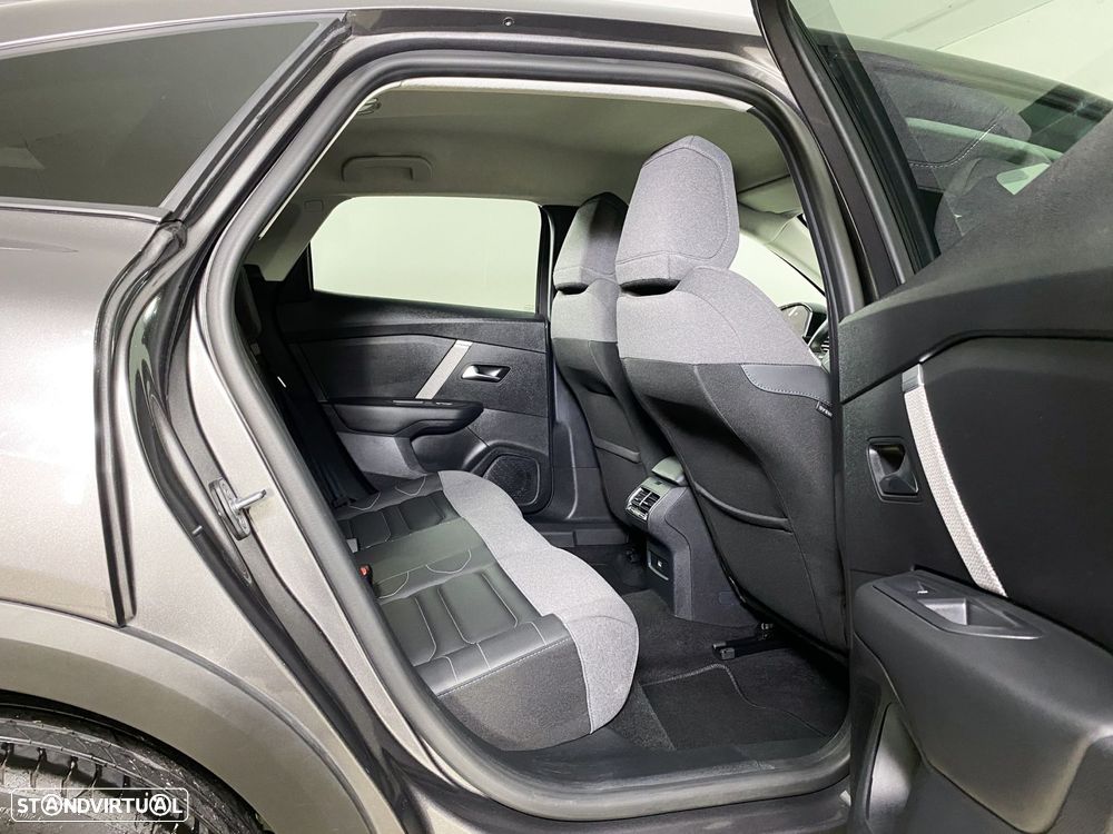 Citroën C4 PureTech 130 Stop&Start EAT8 SHINE - 20