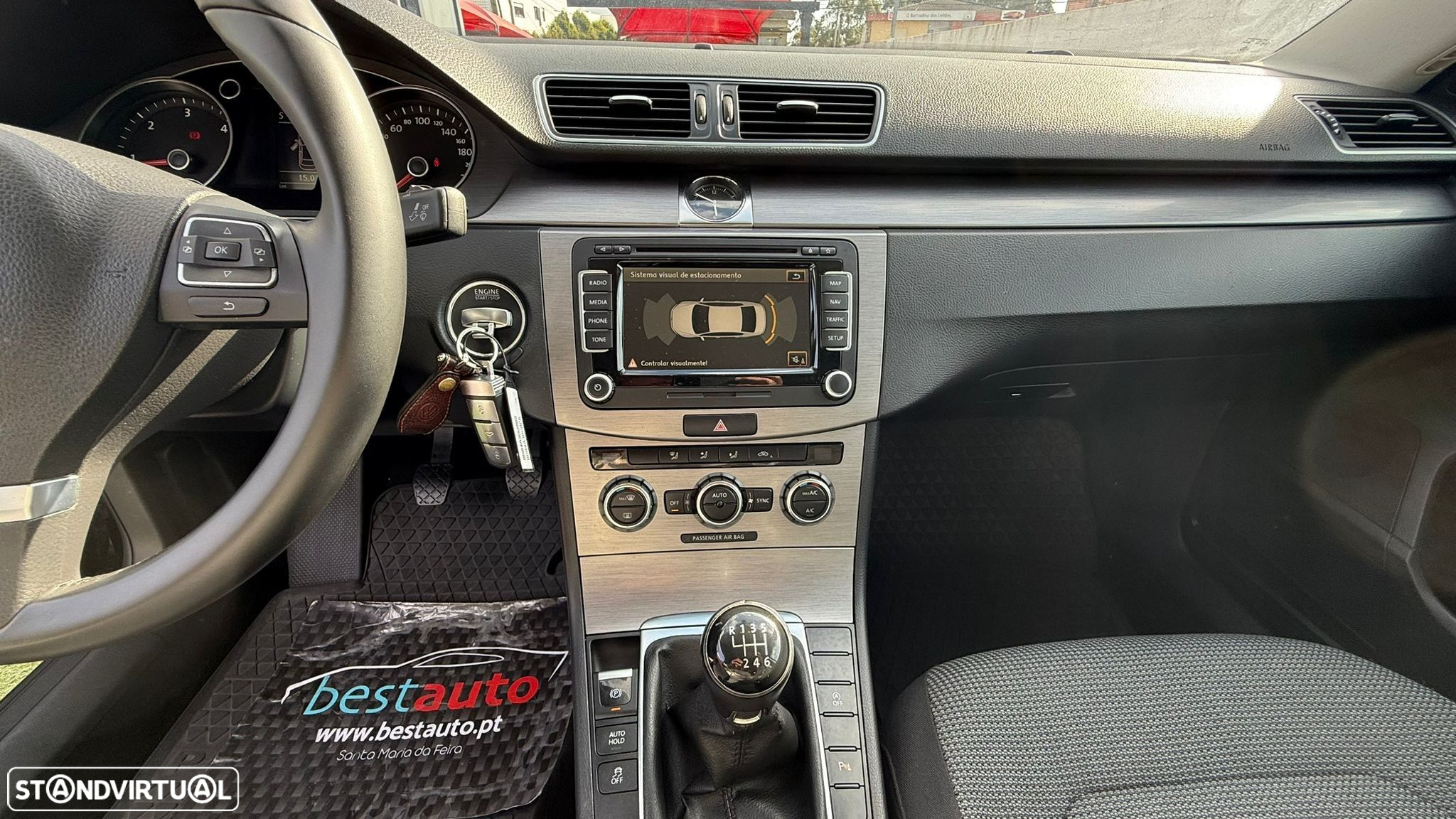 VW Passat 2.0 TDI Highline - 31