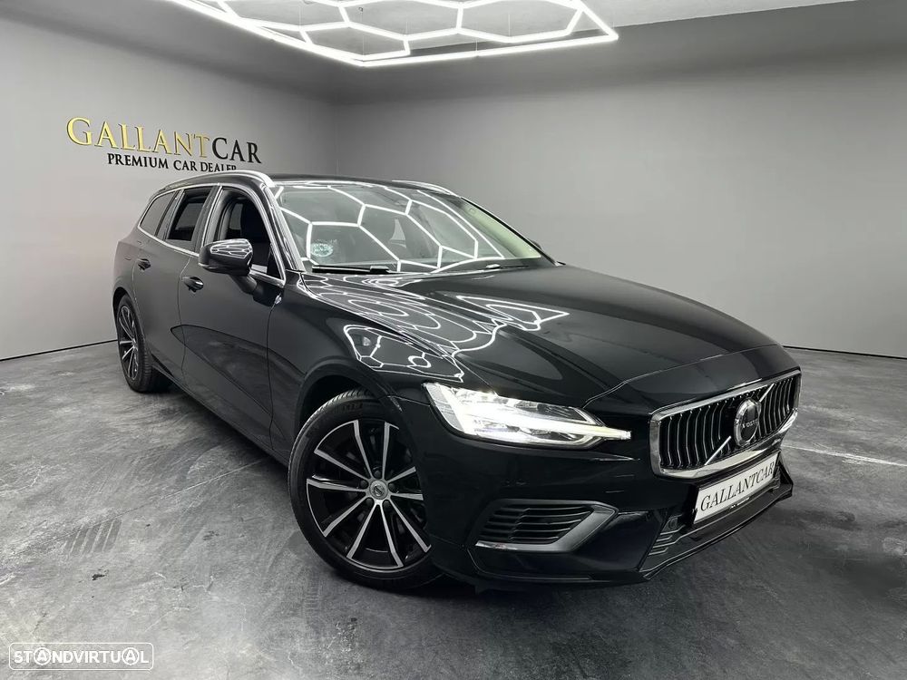 Volvo V60 2.0 T6 AWD TE Core - 4