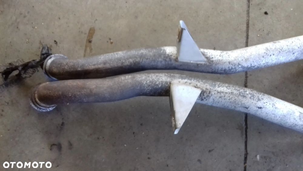 tłumik środkowy prawy 4F0253211F A6 C6 2.4 - 5