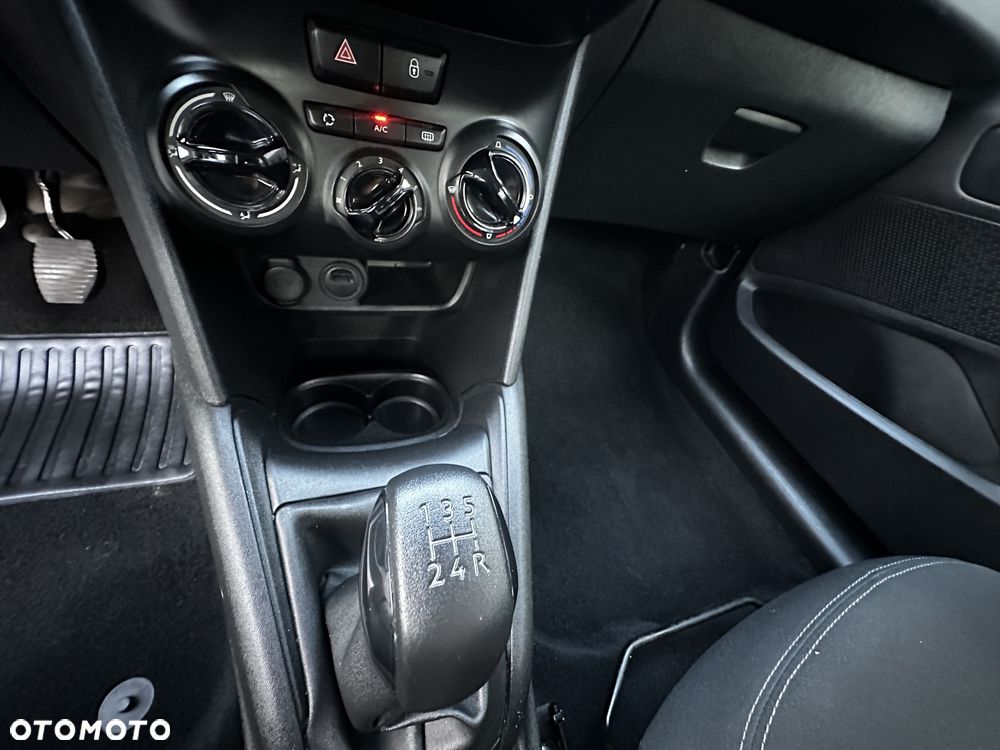 Peugeot 208 VAN VAT-1 ciężarowy - 16