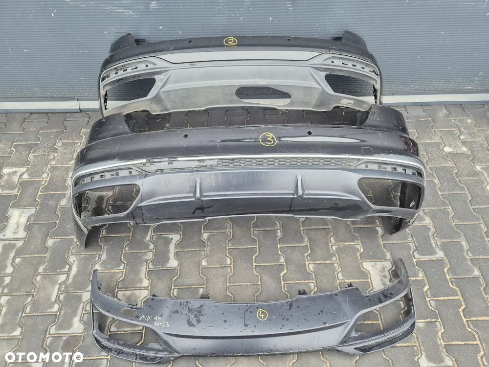 AUDI A4 B9 ZDERZAK TYŁ (dostępne 6 zderzaków) - 1