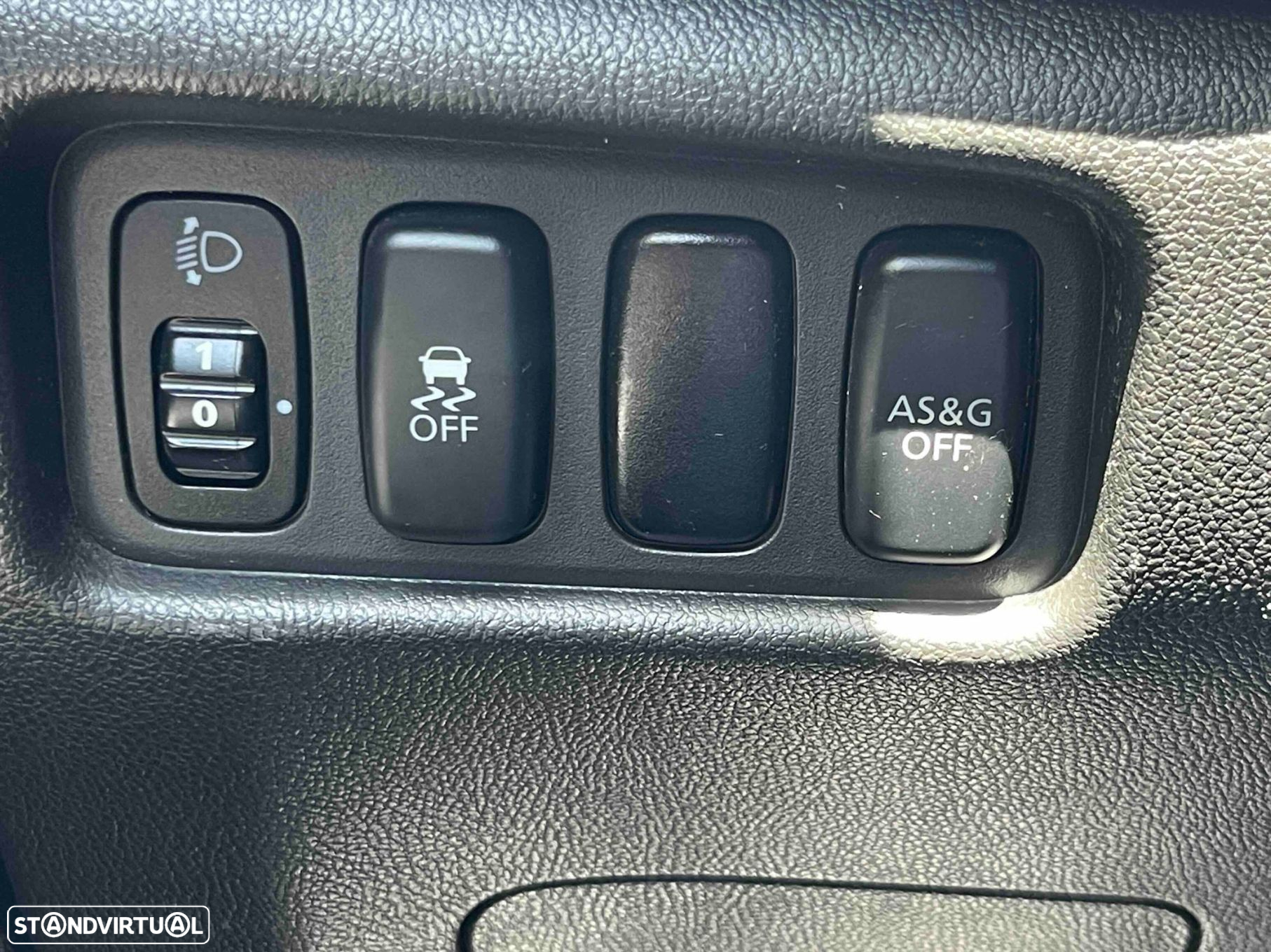 Mitsubishi ASX 1.6 MIVEC Intense Connect Edition - 34