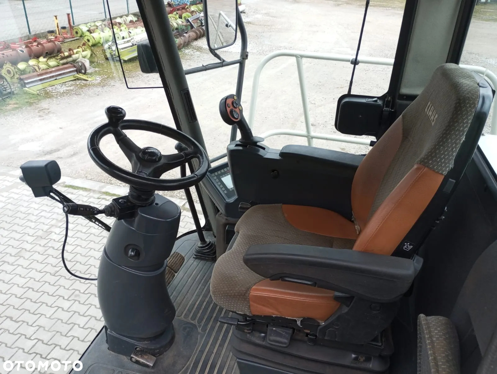 Claas JAGUAR 890 - 10