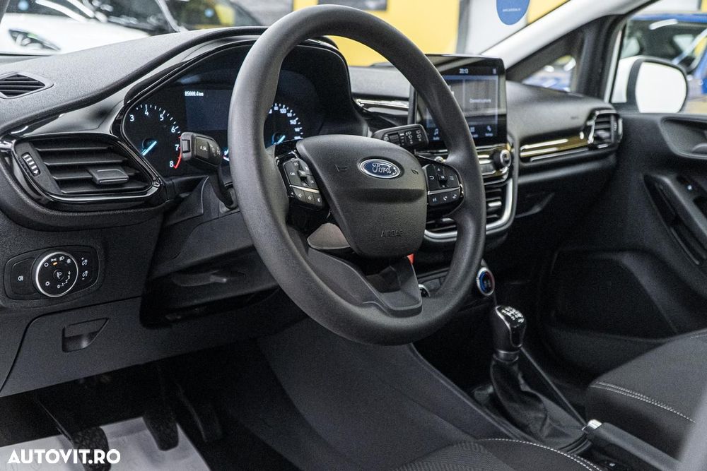 Ford Fiesta 1.1 Trend Connected - 6