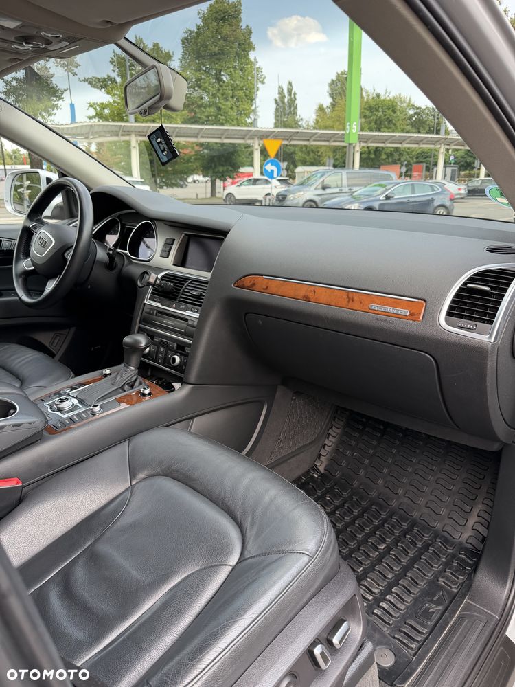 Audi Q7 - 19