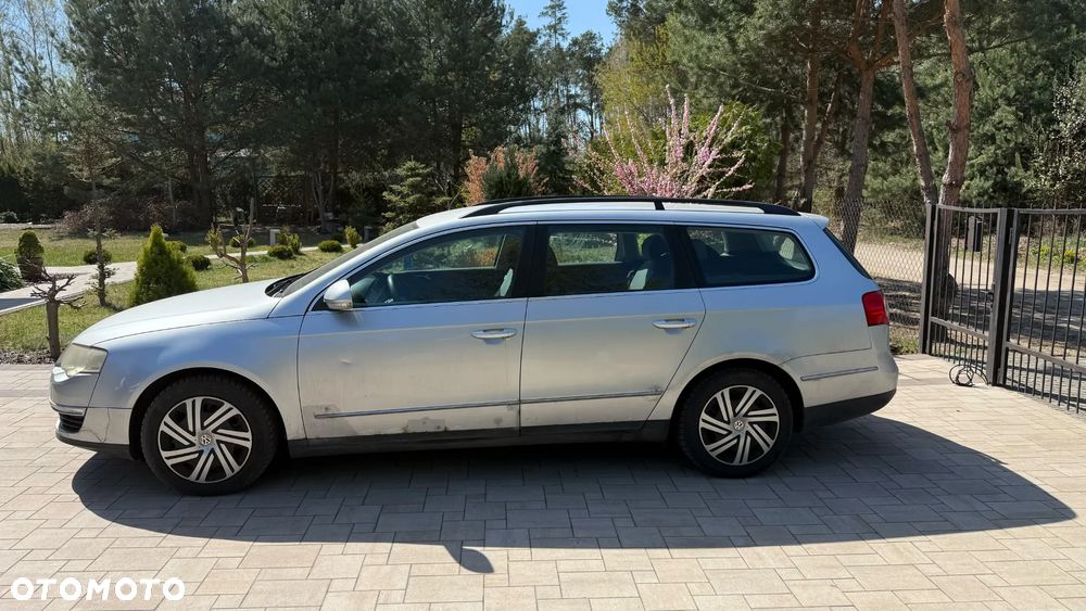 Volkswagen Passat 2.0 TDI DPF Comfortline - 4