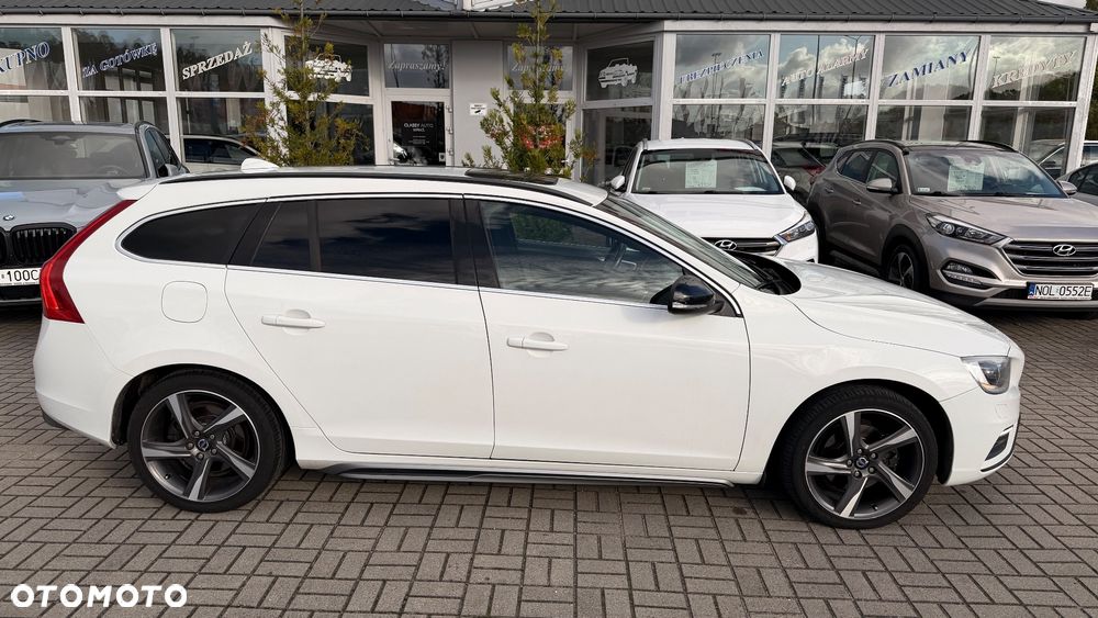 Volvo V60 D4 Drive-E R-Design Summum - 6
