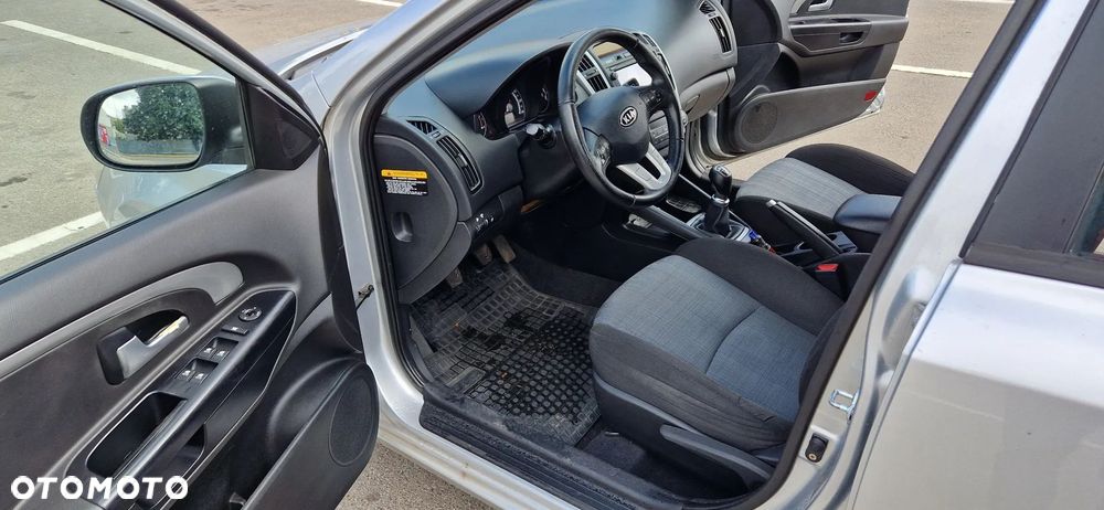 Kia Ceed 1.4 Comfort - 6