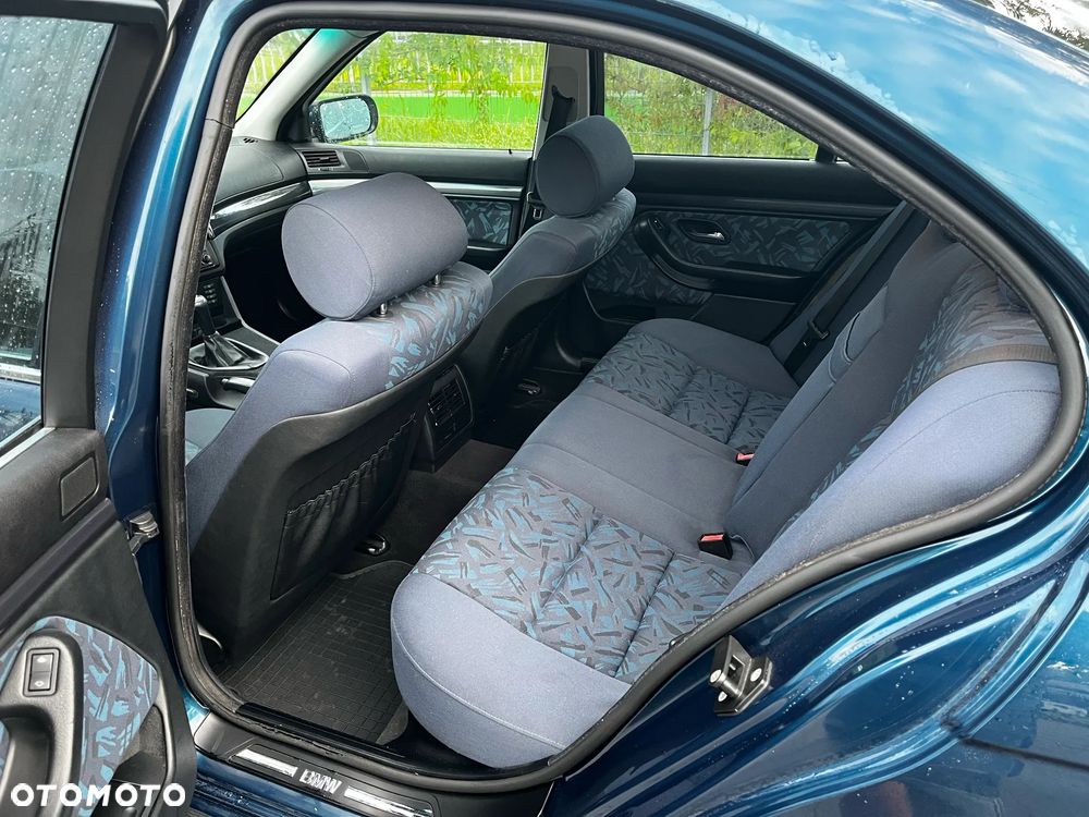 BMW Seria 5 - 11