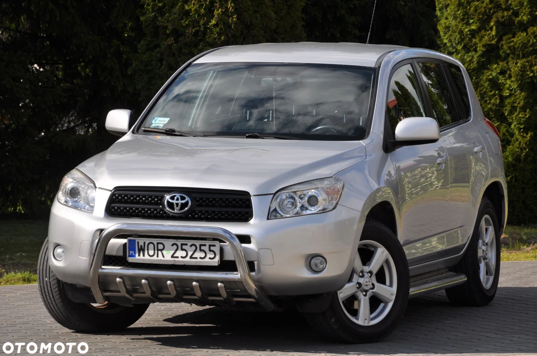 Toyota RAV4 2.0 4x4 Automatik Executive - 1