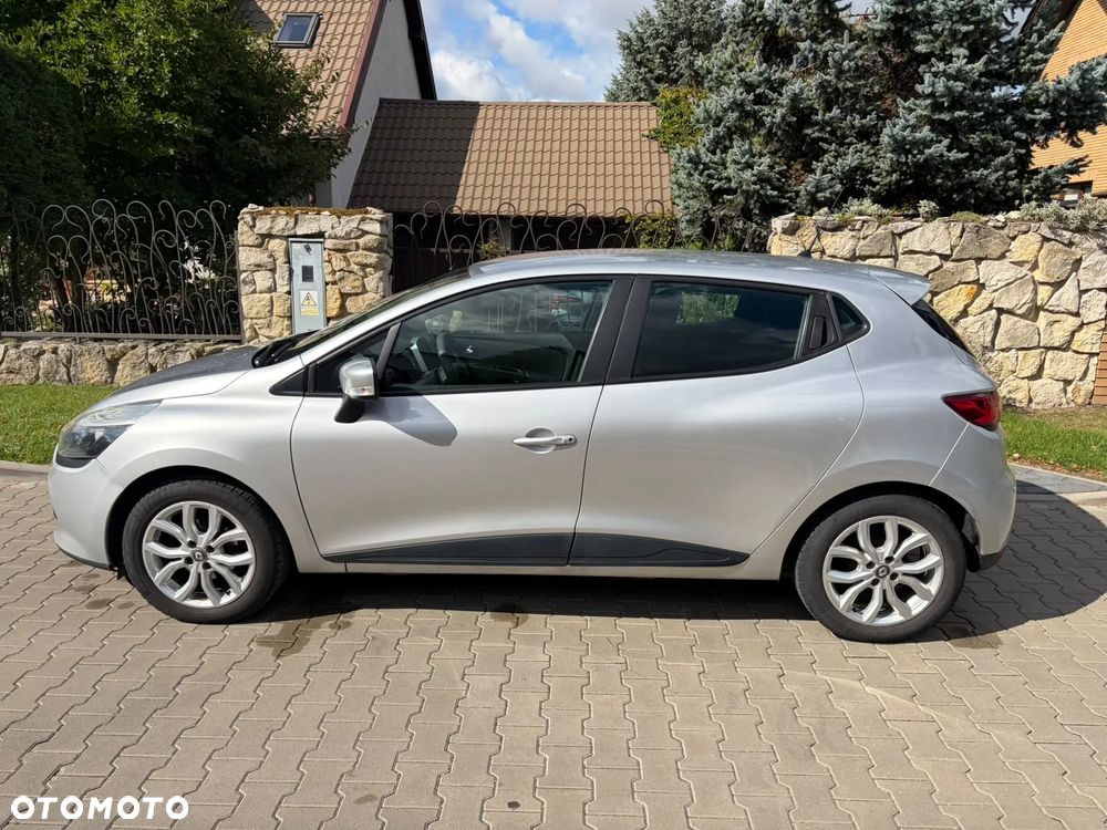 Renault Clio - 6