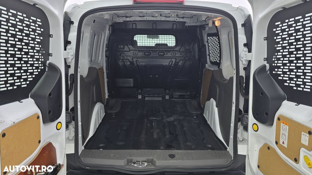 Ford Transit Connect - 25