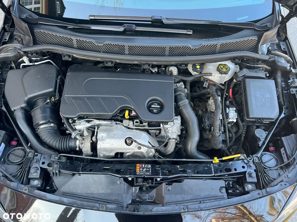 Opel Astra 1.6 D Start/Stop Dynamic - 27