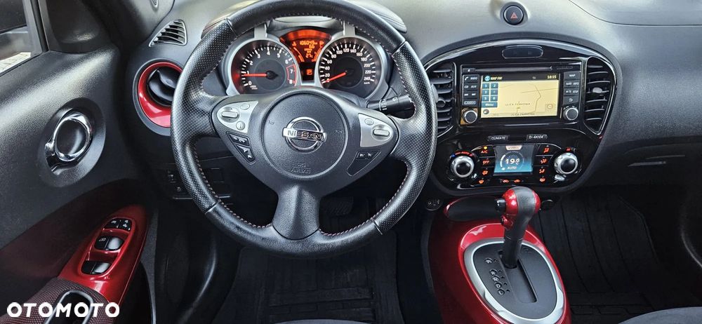 Nissan Juke 1.6 N-Connecta Xtronic EU6 - 11