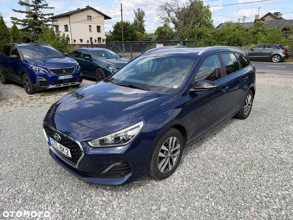 Hyundai i30 1.6 CRDI Trend - 14
