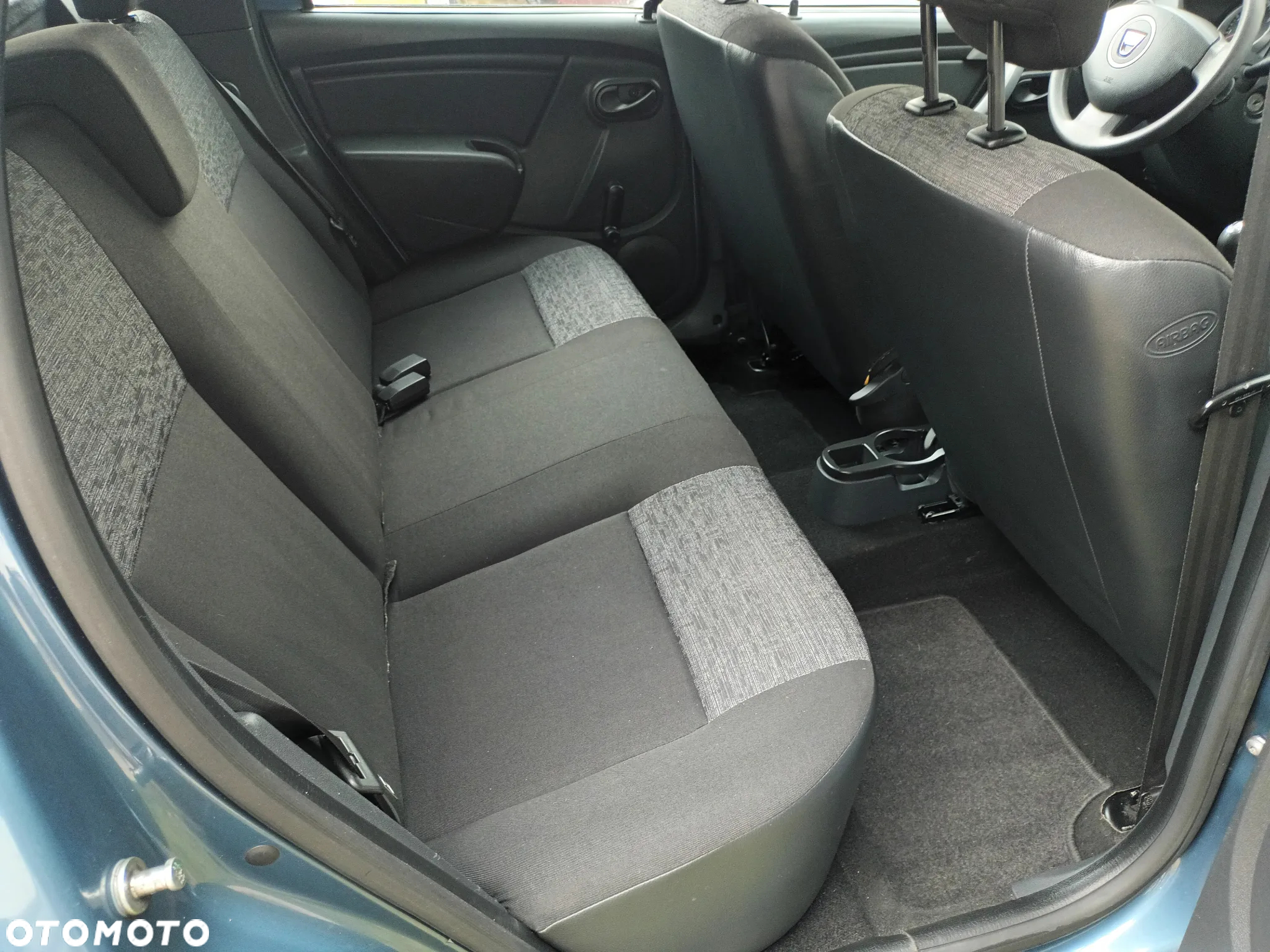 Dacia Duster 1.6 - 13