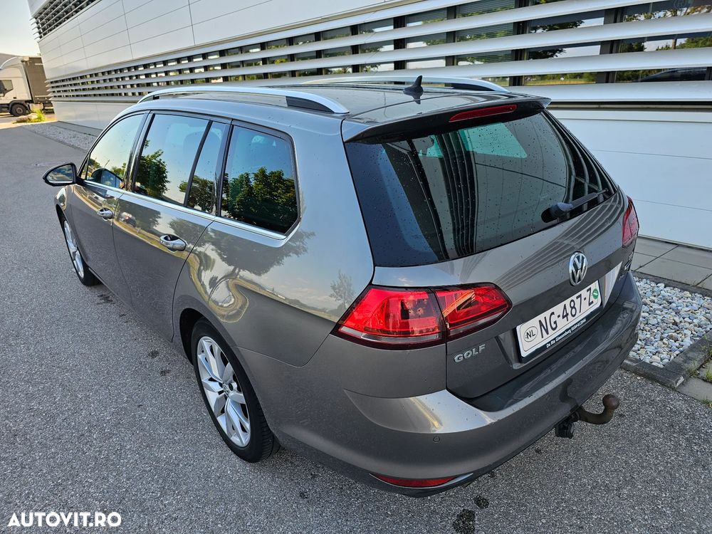 Volkswagen Golf 1.6 TDI 4Motion BlueMotion Technology Comfortline - 4