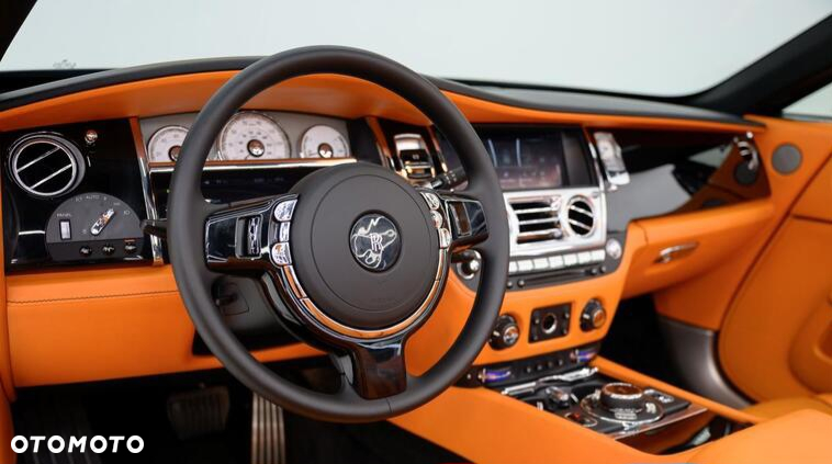 Rolls-Royce Dawn Standard - 11