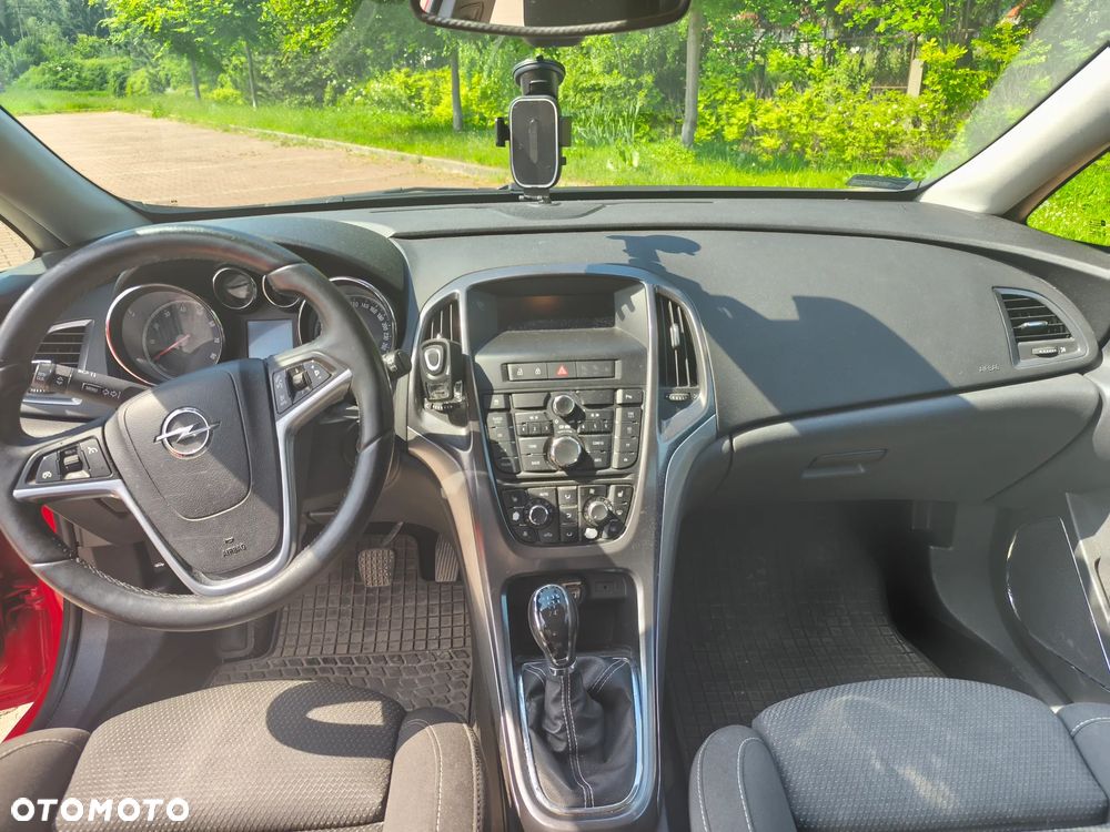 Opel Astra 1.4 ecoFLEX - 8