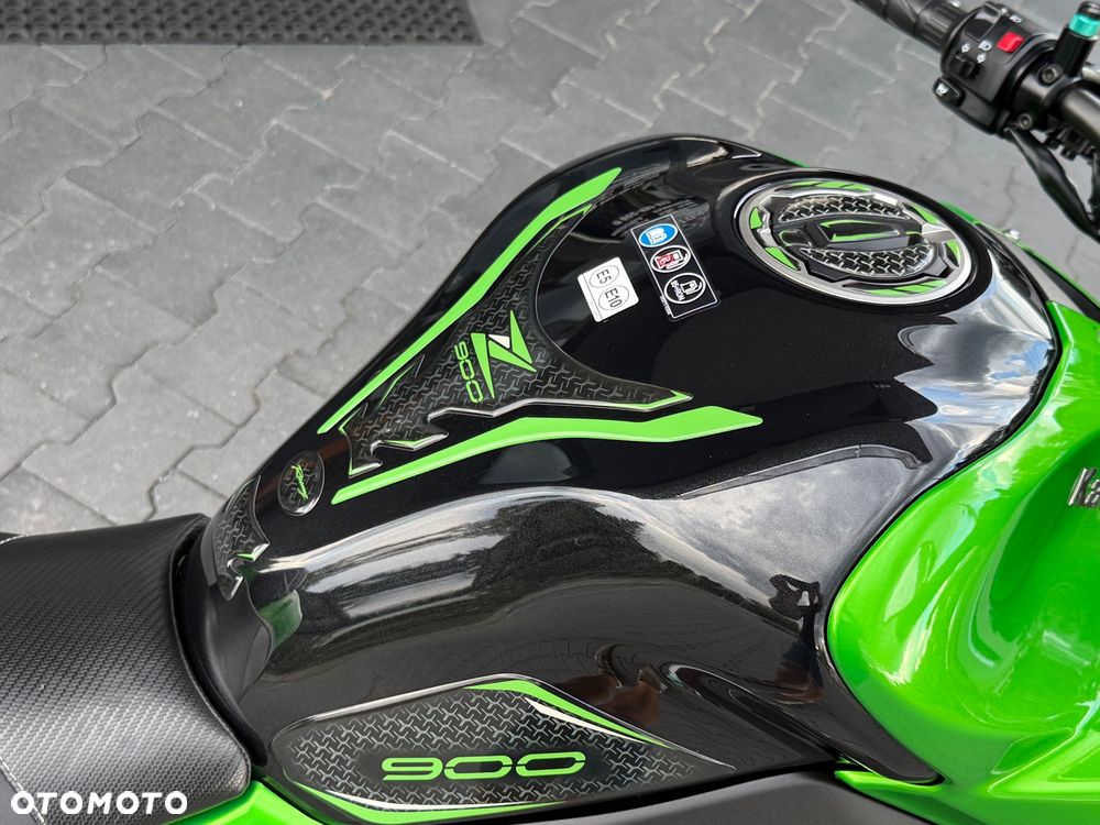 Kawasaki Z 900 - 13