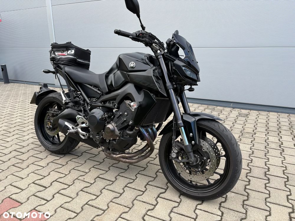 Yamaha MT - 4