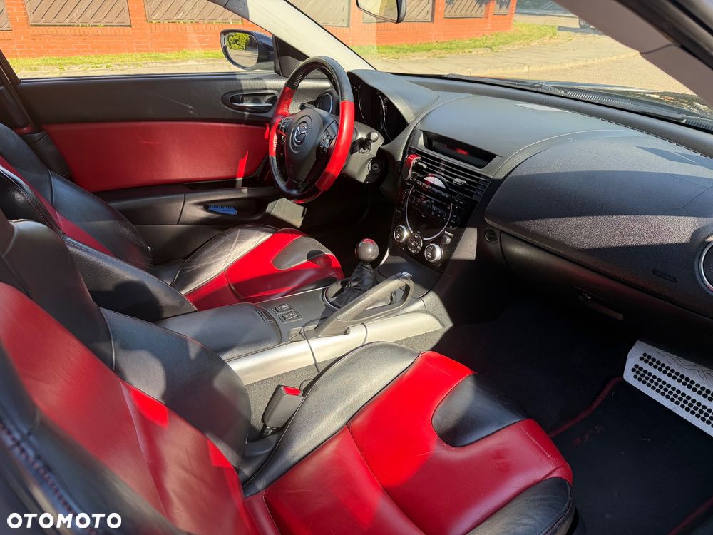 Mazda RX-8 Revolution - 8