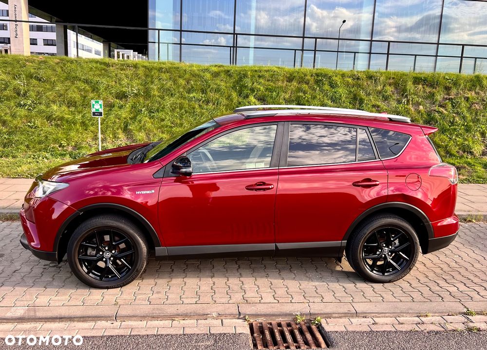 Toyota RAV4 - 8
