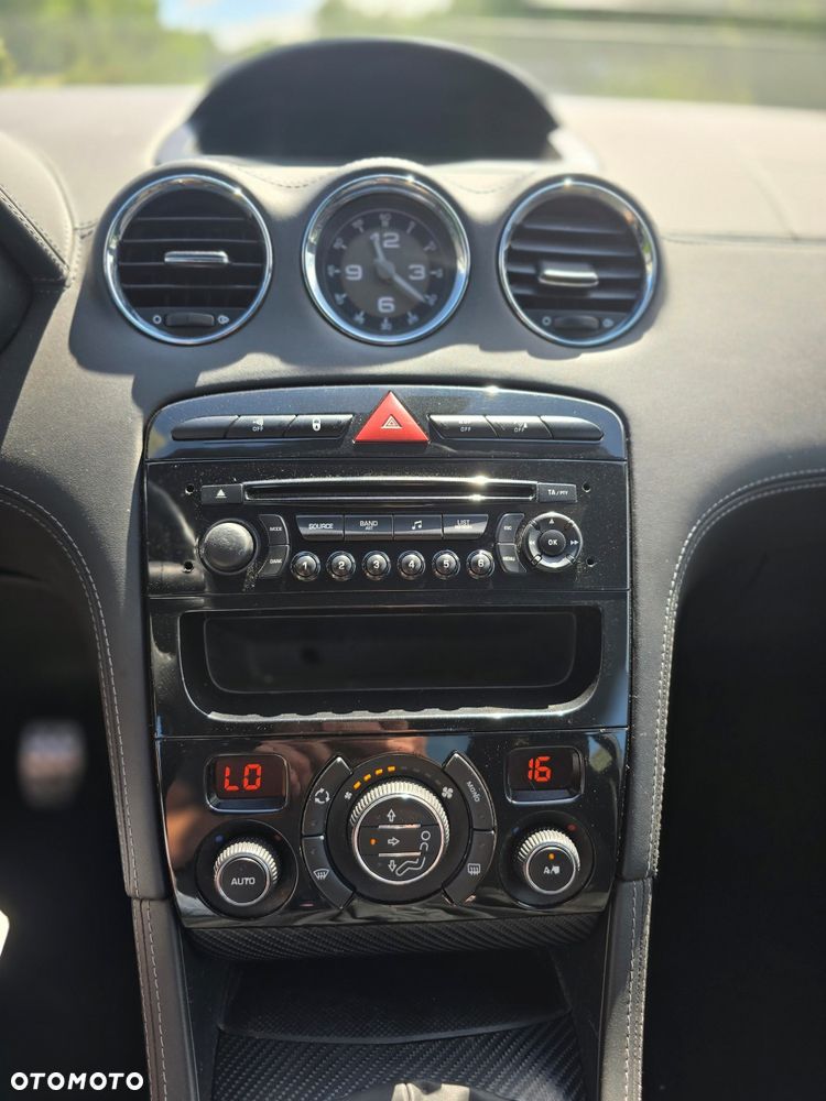 Peugeot RCZ 1.6 155 THP Onyx - 21