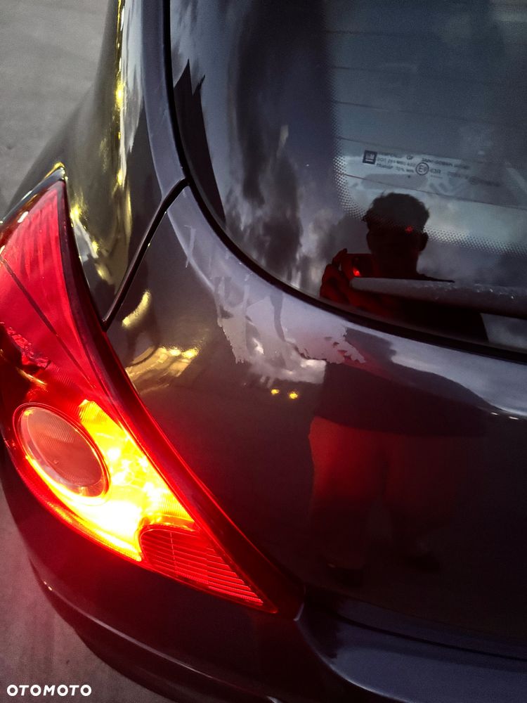 Opel Corsa 1.4 16V Sport - 26