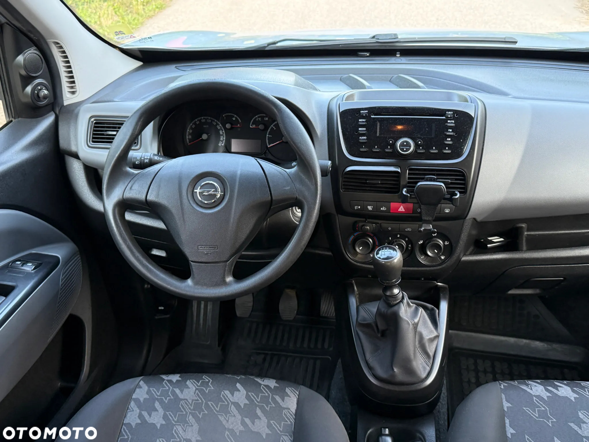 Opel Combo Tour 1.4 Enjoy - 9