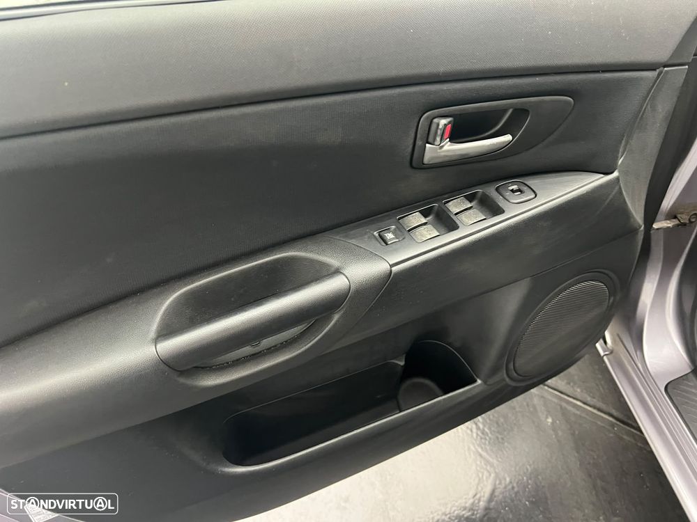 Mazda 3 Hatchback MZR 1.6 CD Comfort - 10